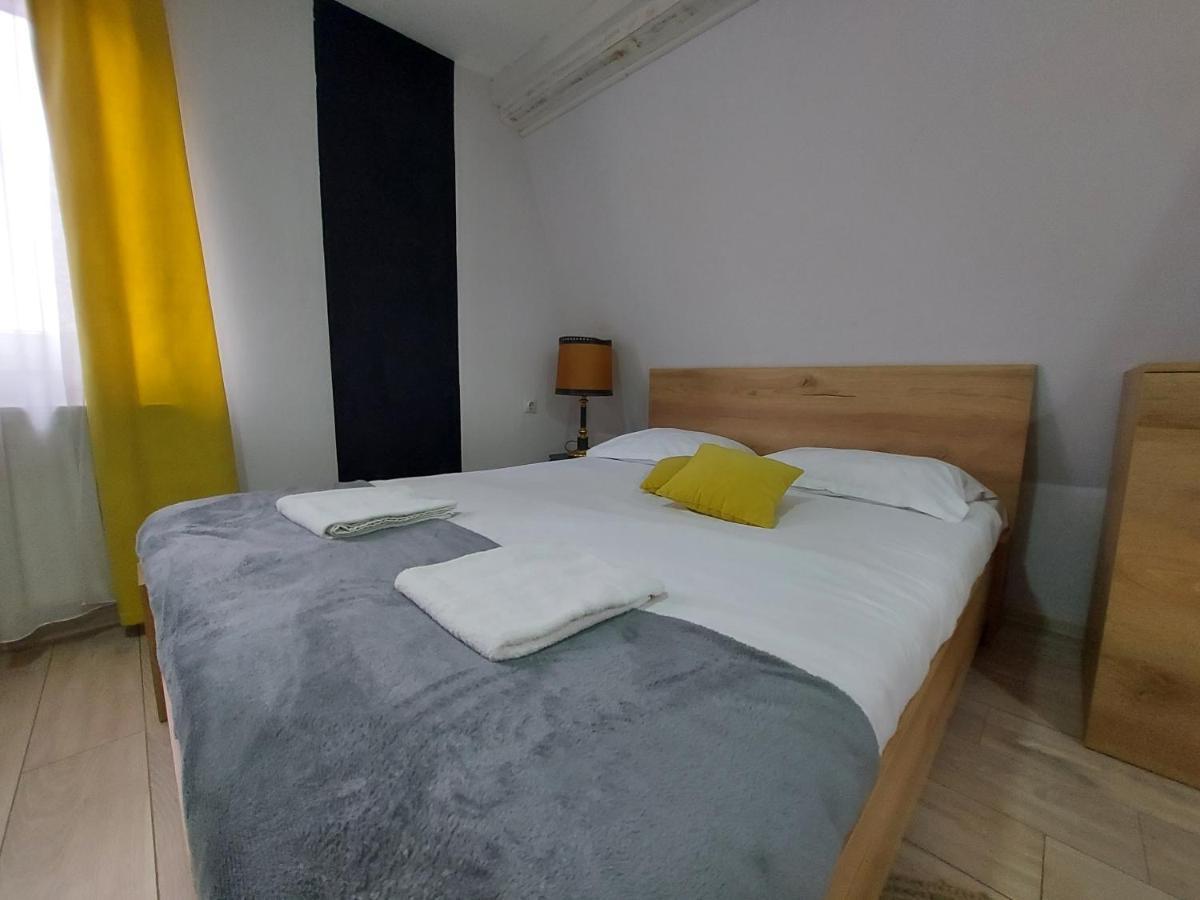 Family Apartment *