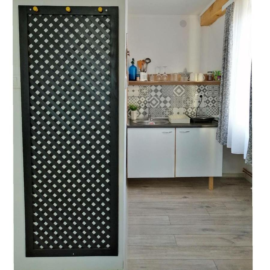 Family Apartment *